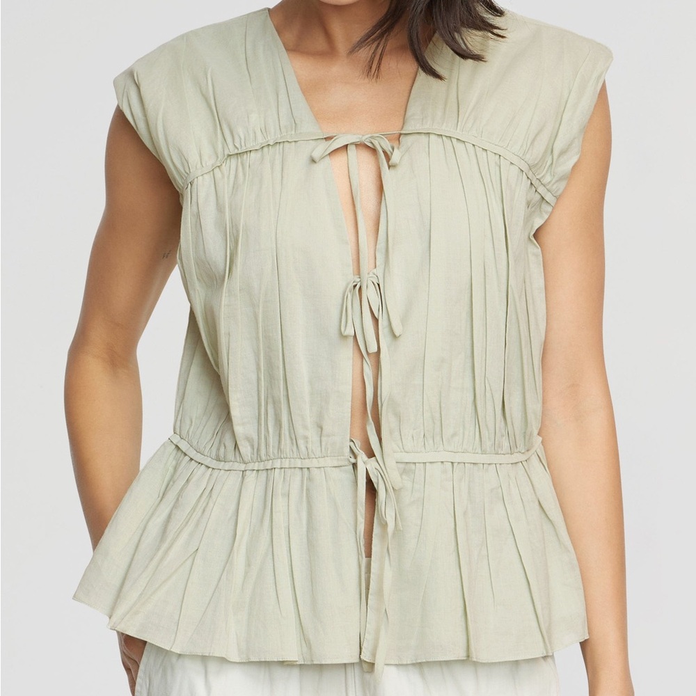 Modern Citizen Neha Tie-Front Tiered Blouse